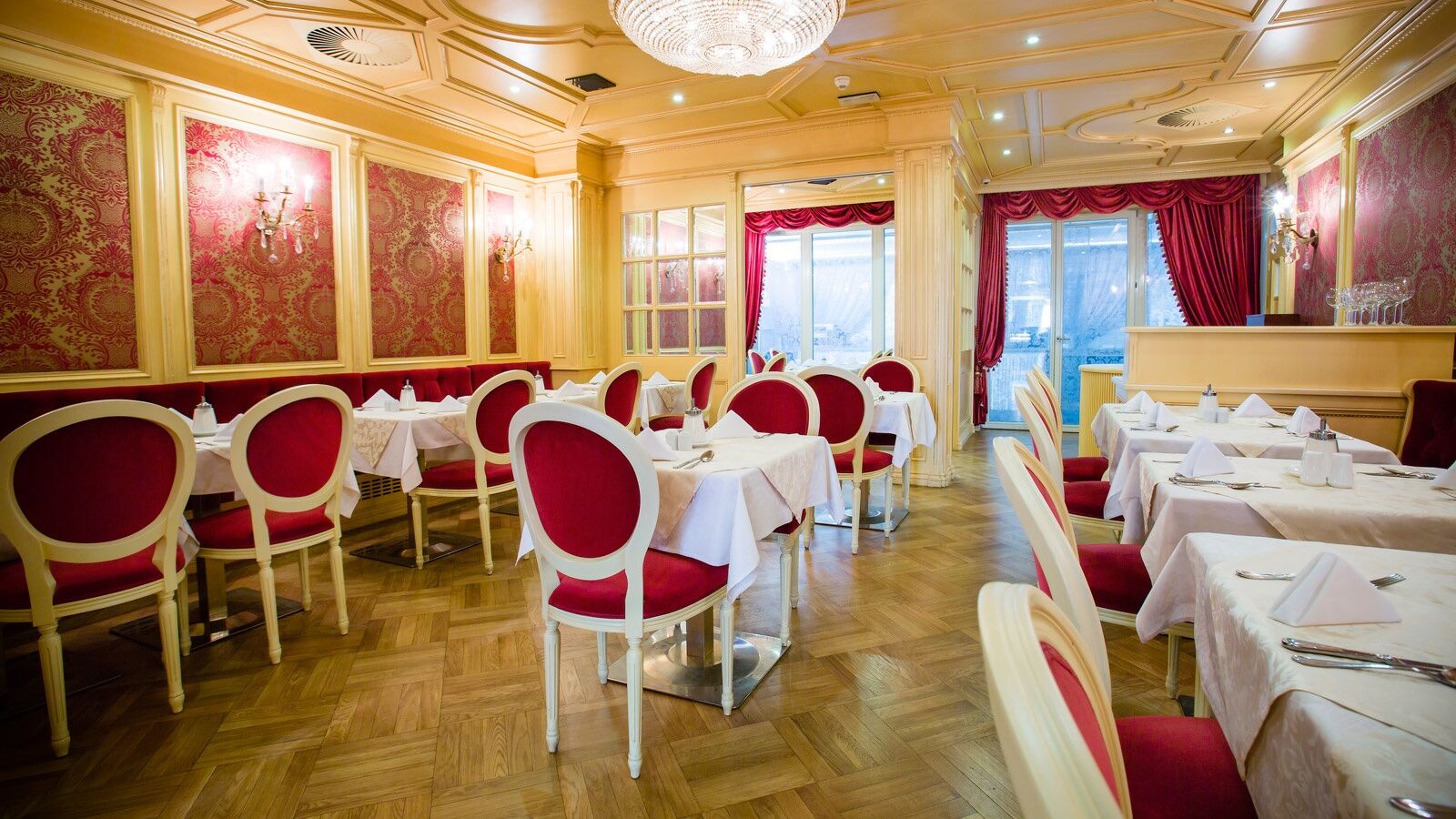 Luxury Family Hotel Royal Palace Praga Facilidades foto